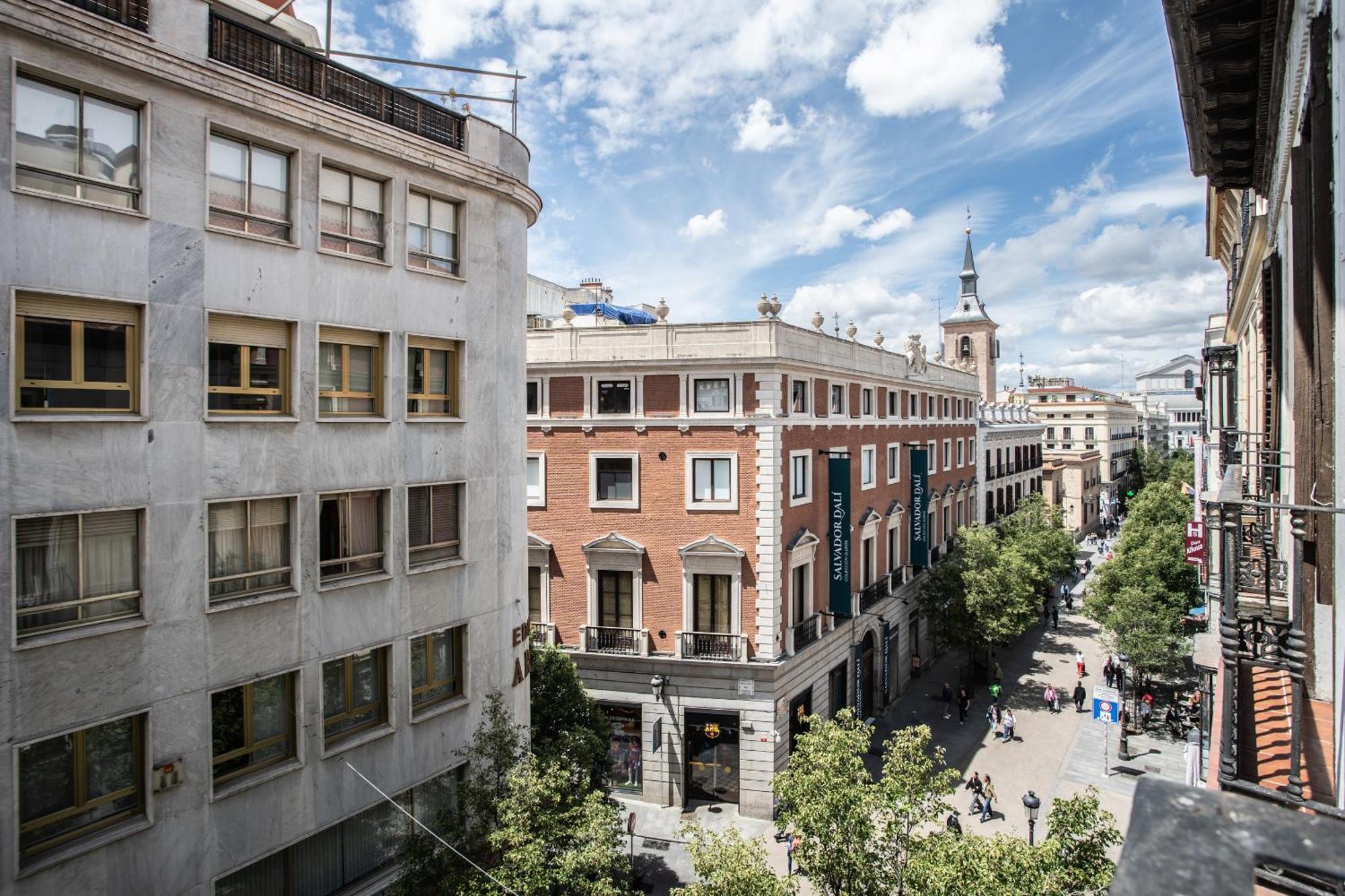 Suites You Zinc Madrid Ngoại thất bức ảnh