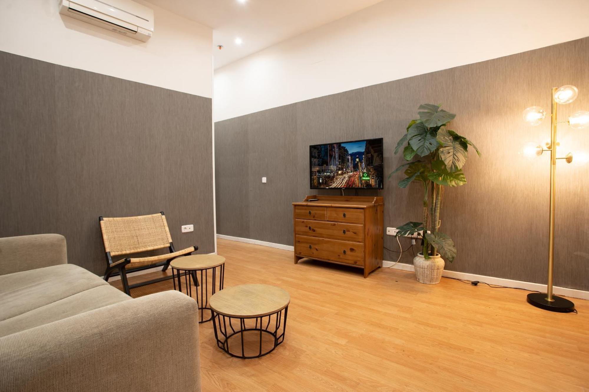 Suites You Zinc Madrid Ngoại thất bức ảnh